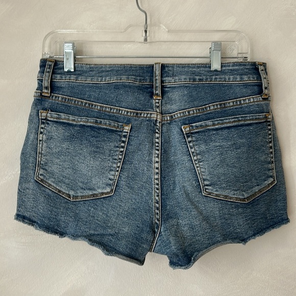 Sunday Best denim shorts. Non-distressed, zip fly, frayed edge. Size M (28-29) - Picture 4 of 7